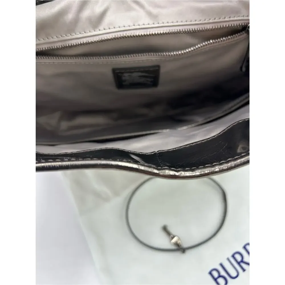 Women's Burberry Brooke hobo Bag canvas check made in Italy pristine condition